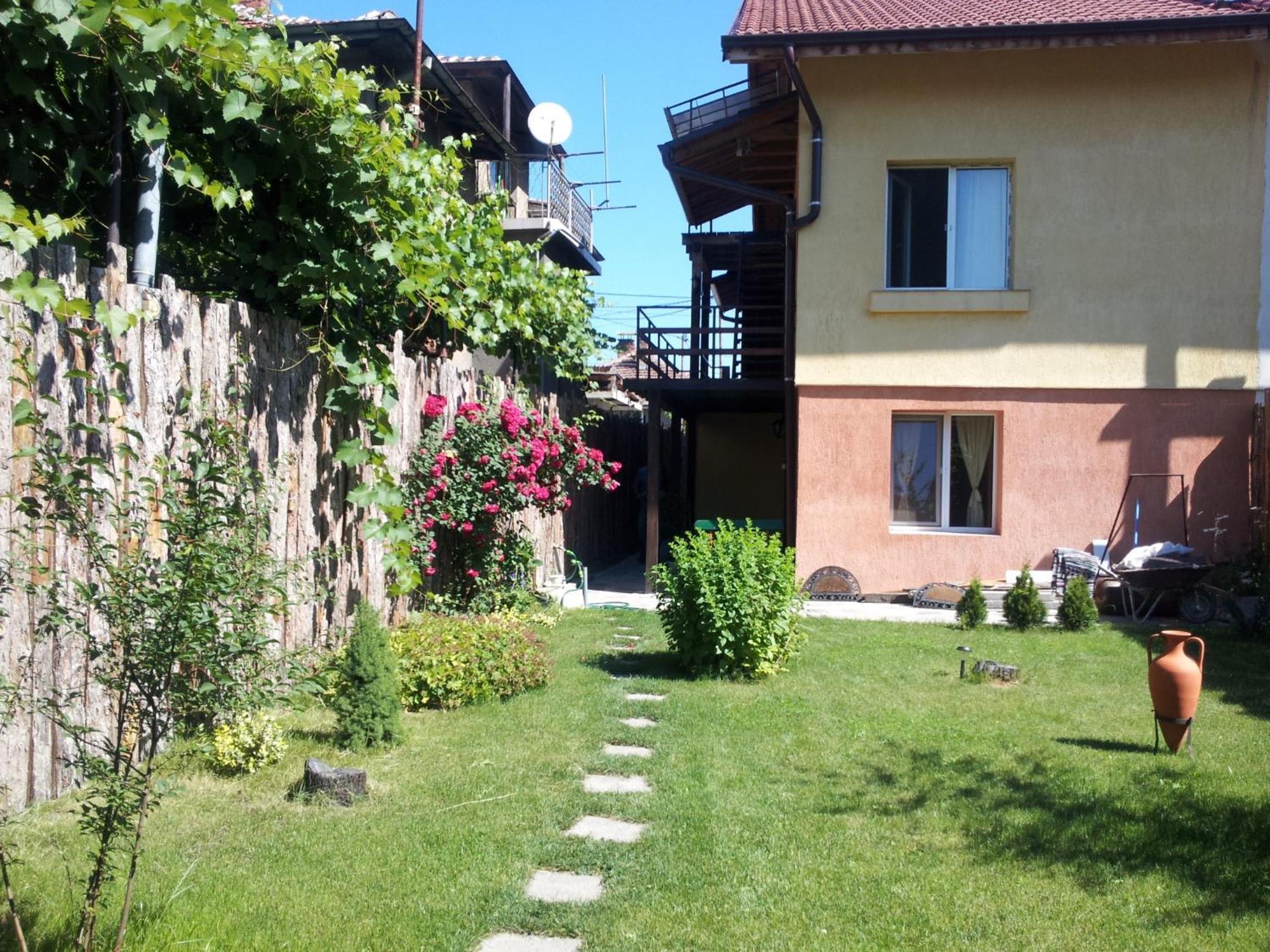 Avel Guest House Sofia Ngoại thất bức ảnh